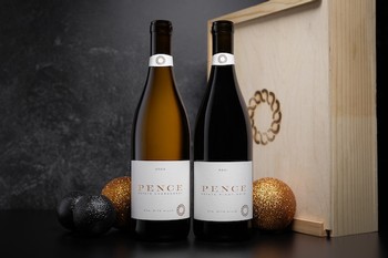 Snowfall Pinot Noir & Chardonnay Duo